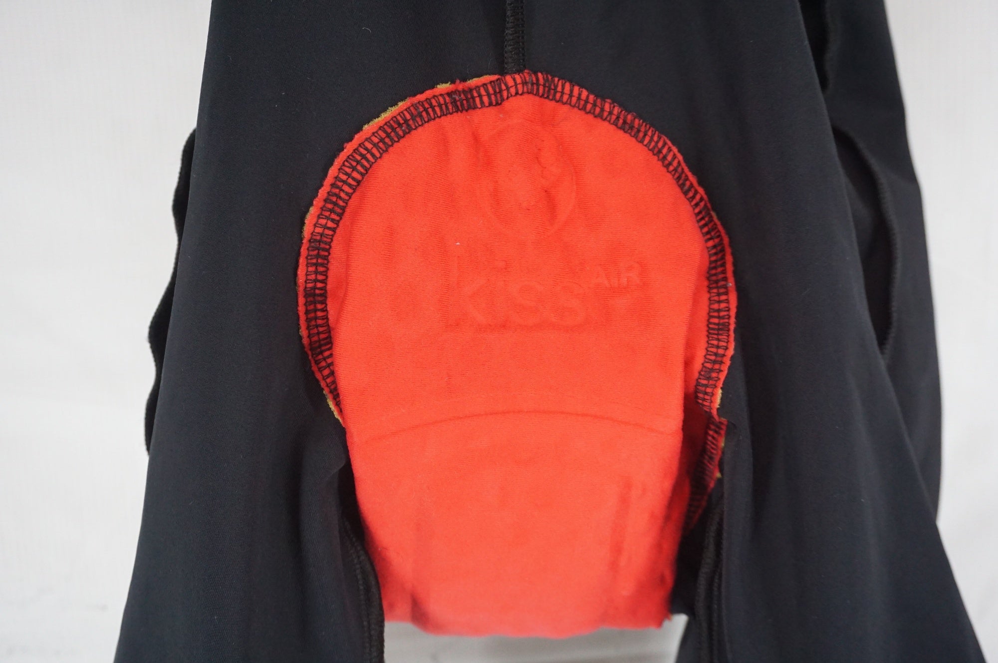 CASTELLI 「カステリ」 XLサイズ ビブショーツ / 阪急塚口店