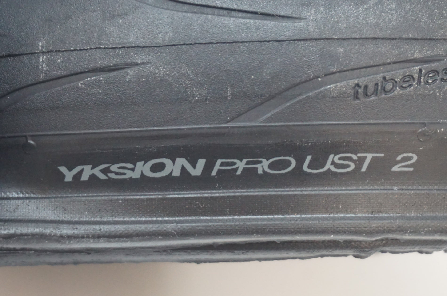 MAVIC 「マヴィック」 YKSION PRO UST2 700x25c タイヤ / 福岡店