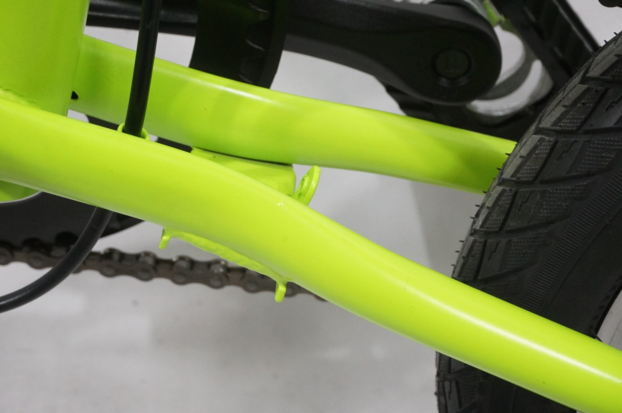 DAHON 「ダホン」 FAROUT 2025年モデル 14インチ 折り畳み自転車 / AKIBA店