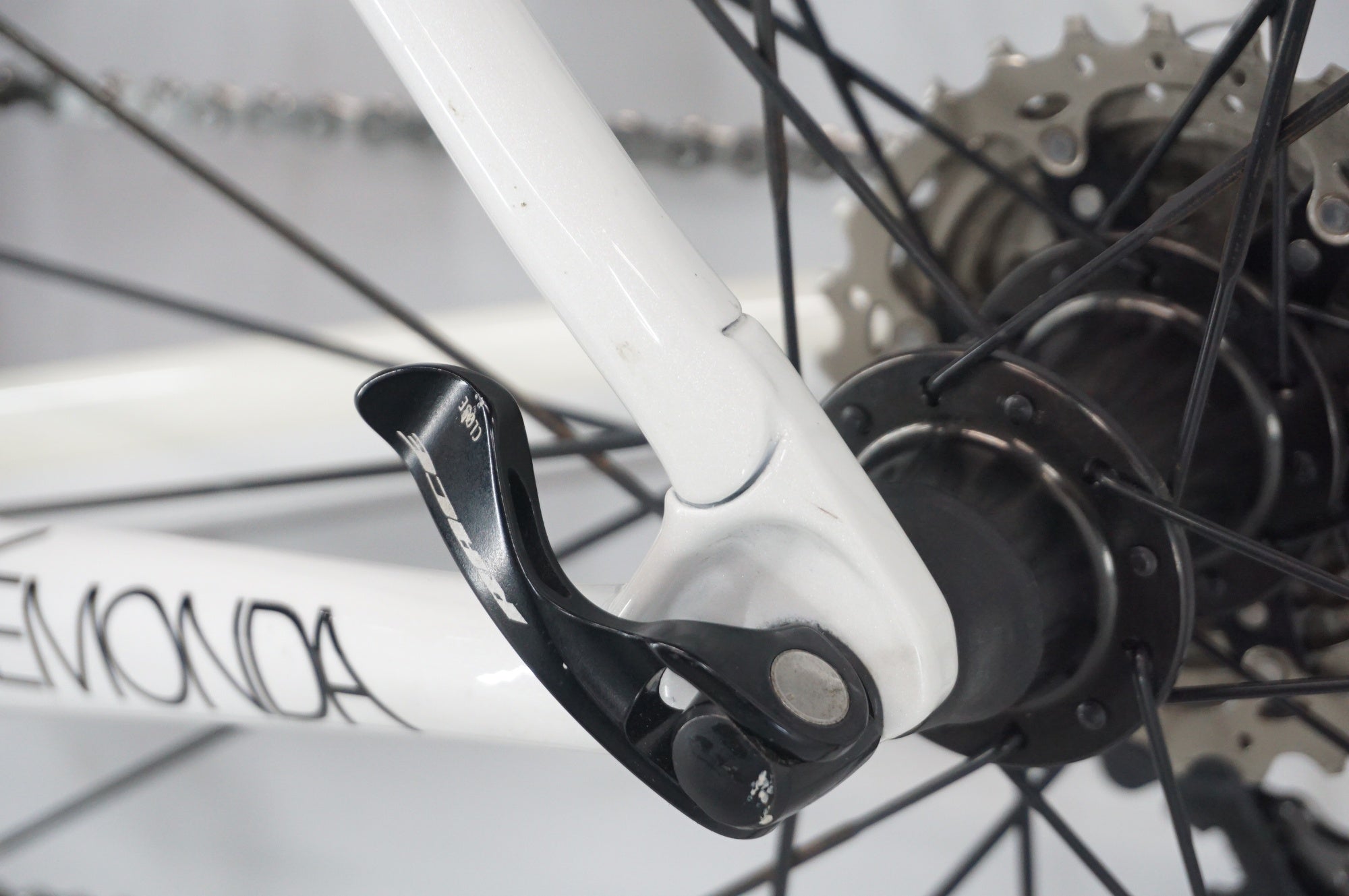 TREK 「トレック」 EMONDA S5 2015年モデル ロードバイク / 阪急塚口店