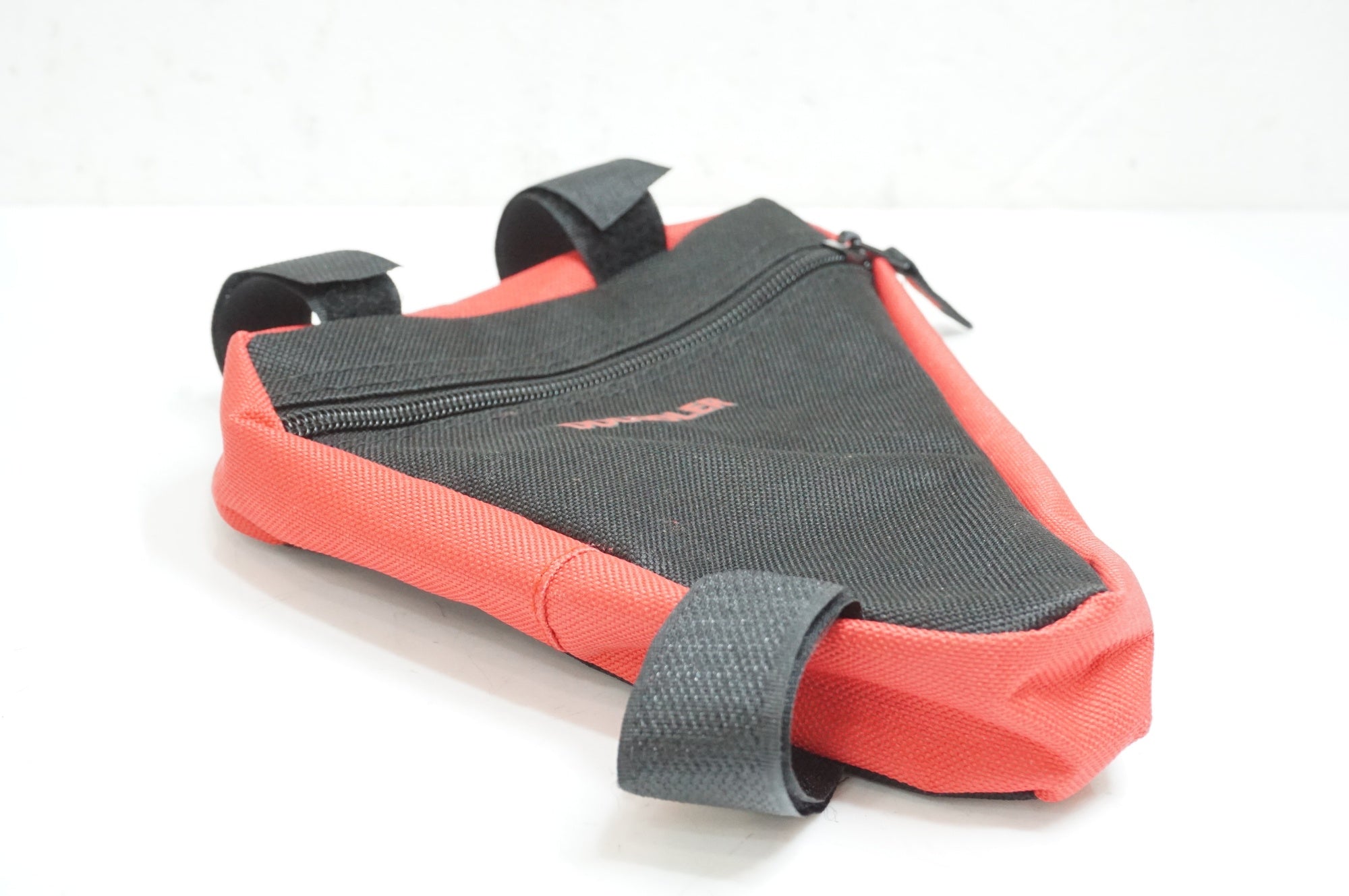 DOCOOLER 「ドクーラー」 フレームバッグ / 大宮店