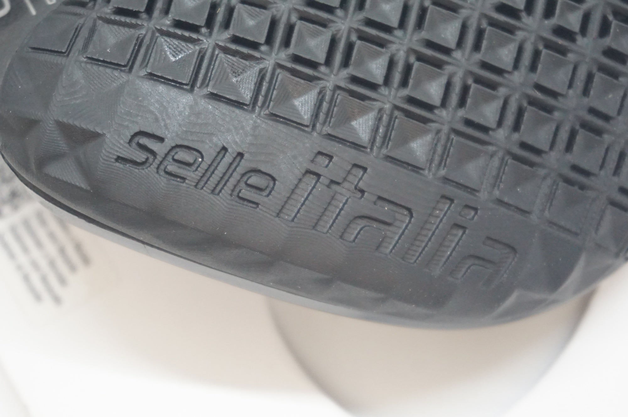 SELLE ITALIA 「セライタリア」 NOVUS BOOST EVO 3D Ti316 サドル / 福岡店