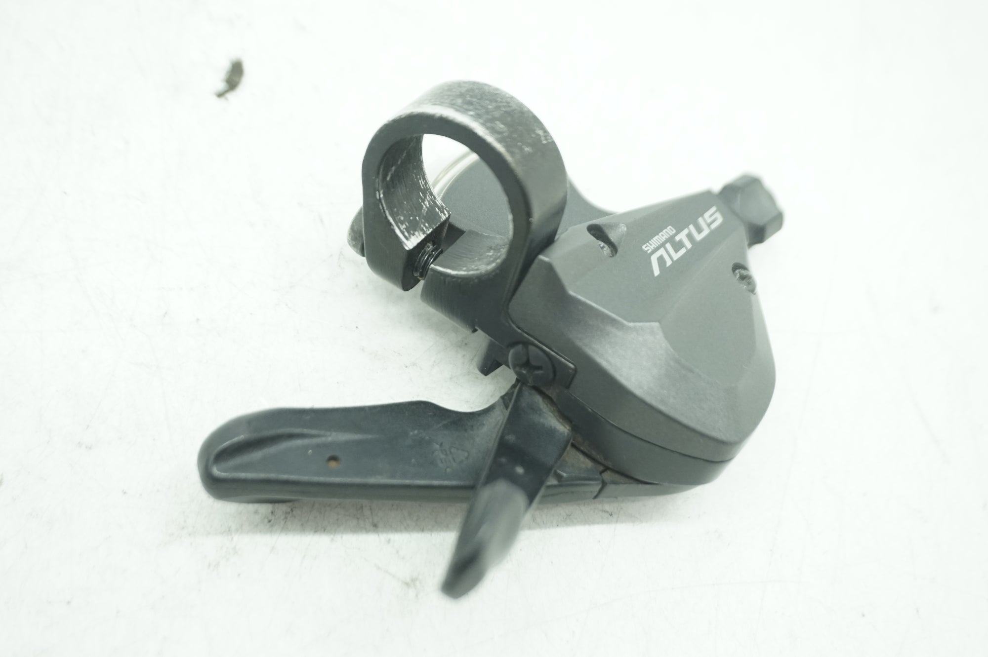SHIMANO 「シマノ」 ALTUS SL-M370 ラピッドファイヤーシフター / 大阪