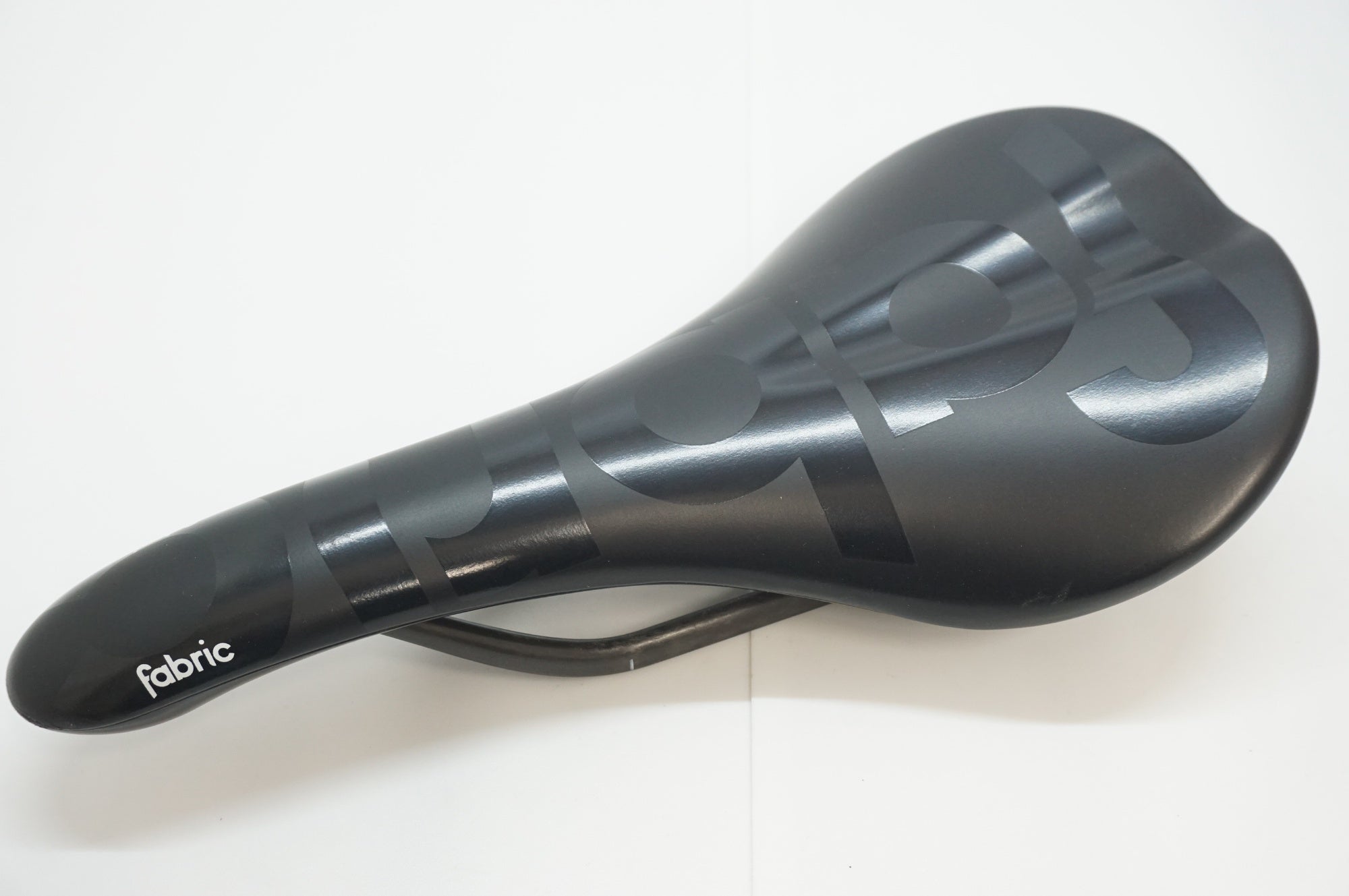 FABRIC 「ファブリック」 SCOOP PRO SHALLOW サドル / 福岡店