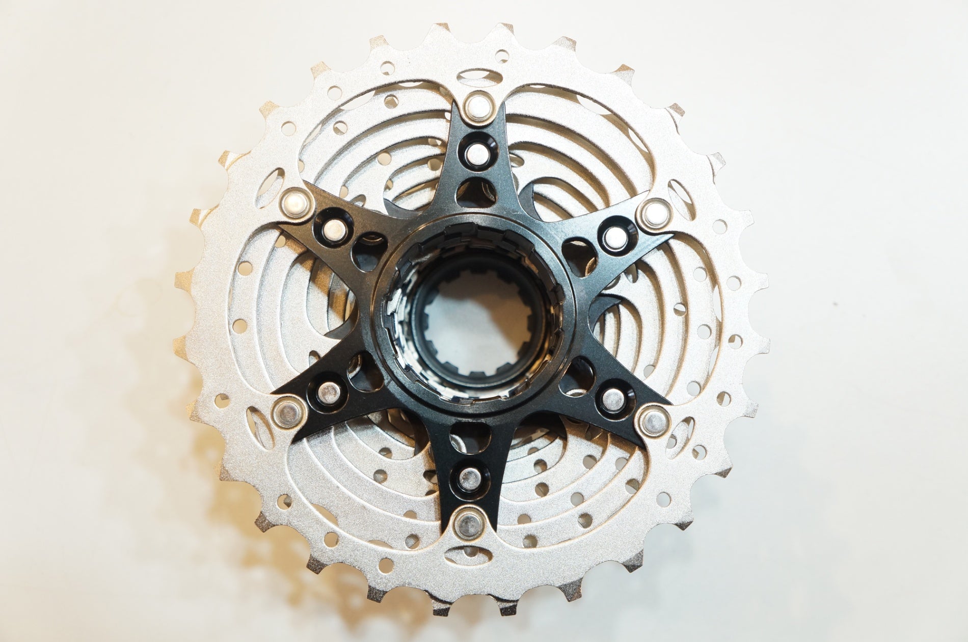 SHIMANO 「シマノ」 ULTEGRA CS-6800 11-28T 11S スプロケット