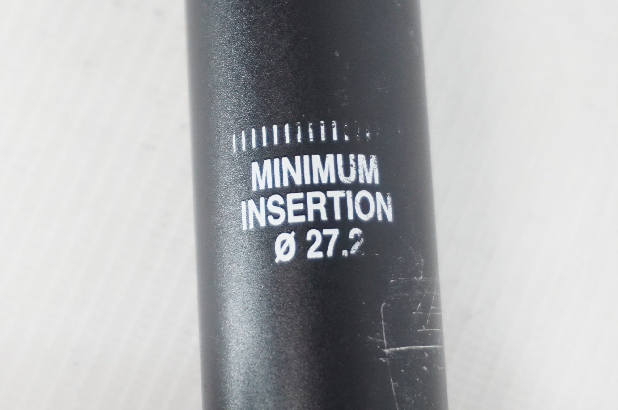 シートポストDEDA ZERO100 27.2 未使用新品　箱入り DEDA ELEMENTI ZERO100 SEATPOST