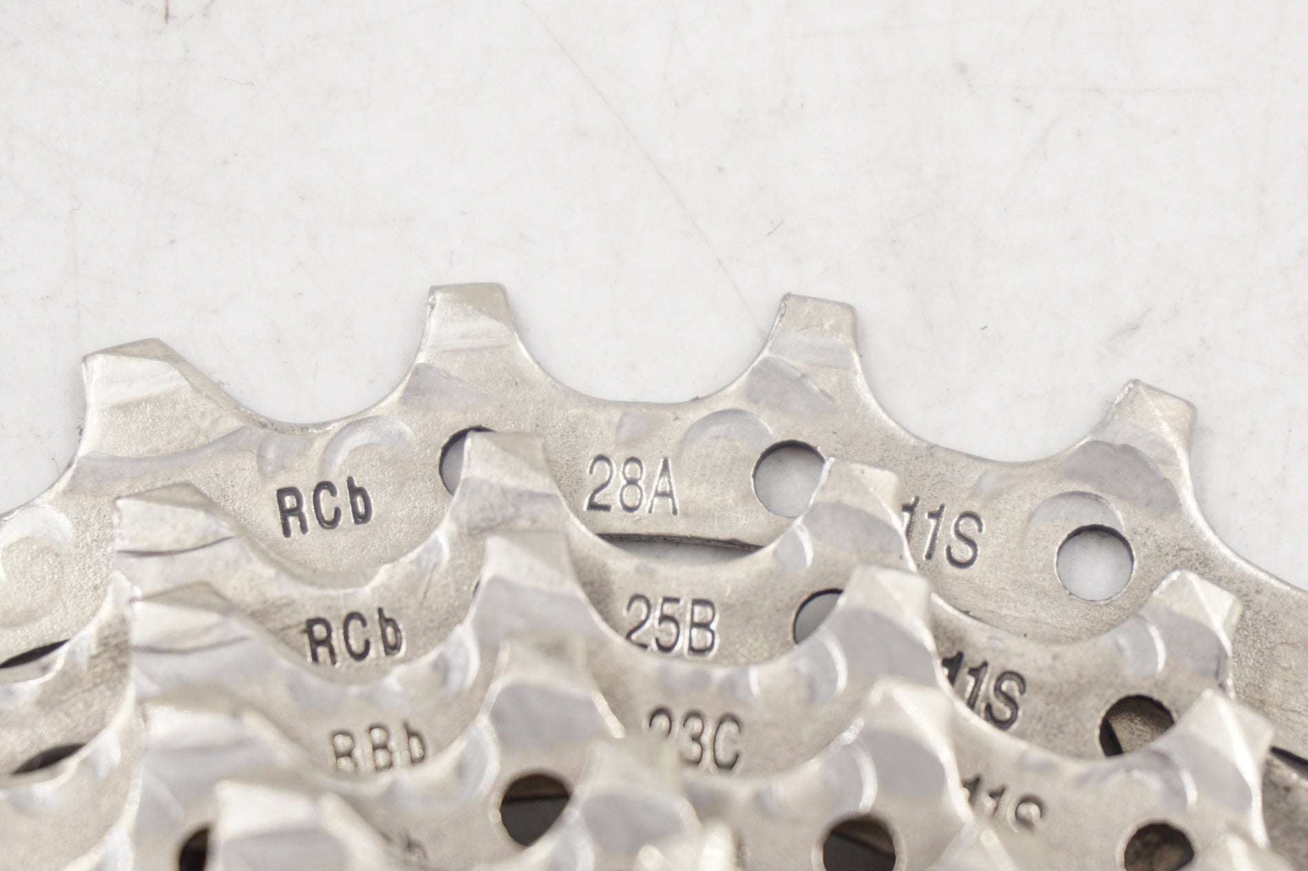 ELITE VOLANO / ヴォラーノ 105 スプロケCS-R7000付 SHIMANO 「シマノ」 105 CS-R7000 12-25T スプロケット / 大宮店