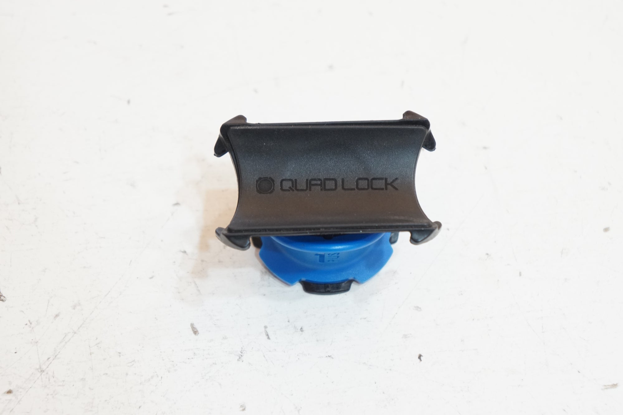 QUAD LOCK 「クアッド ロック」 ハンドルバーマウント / バイチャリ浦和ベース