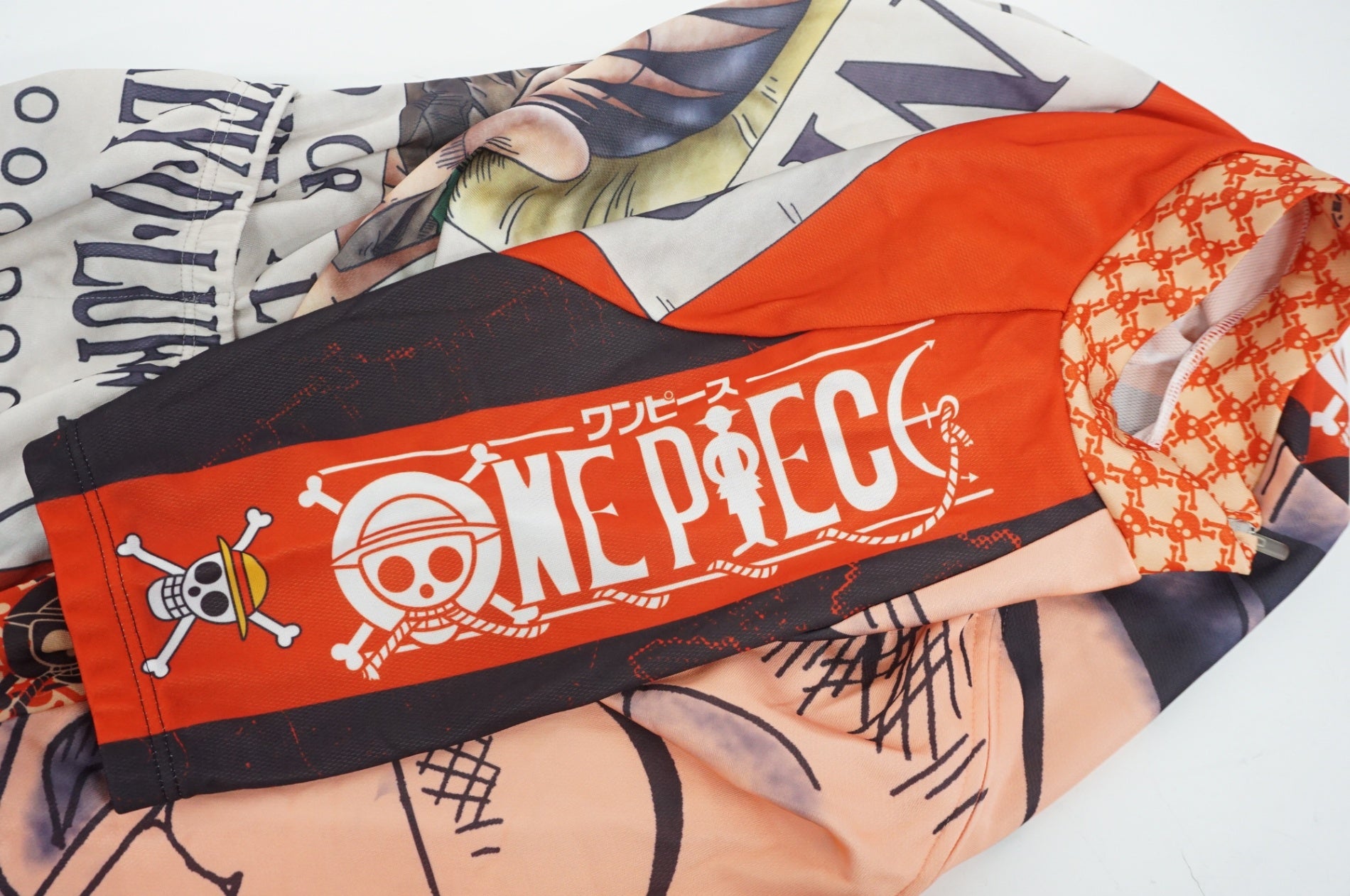 WAVE ONE 「ウェイブワン」 ONE PIECE ルフィー Lサイズ ジャージ / 阪急塚口店