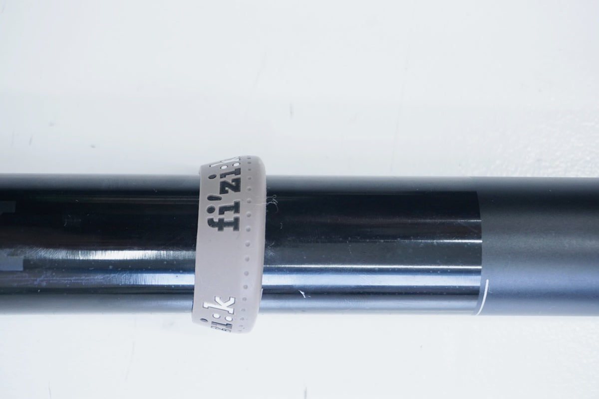 FIZIK 「フィジーク」 CYRANO Φ30.9 330mm シートポスト / 京都八幡店