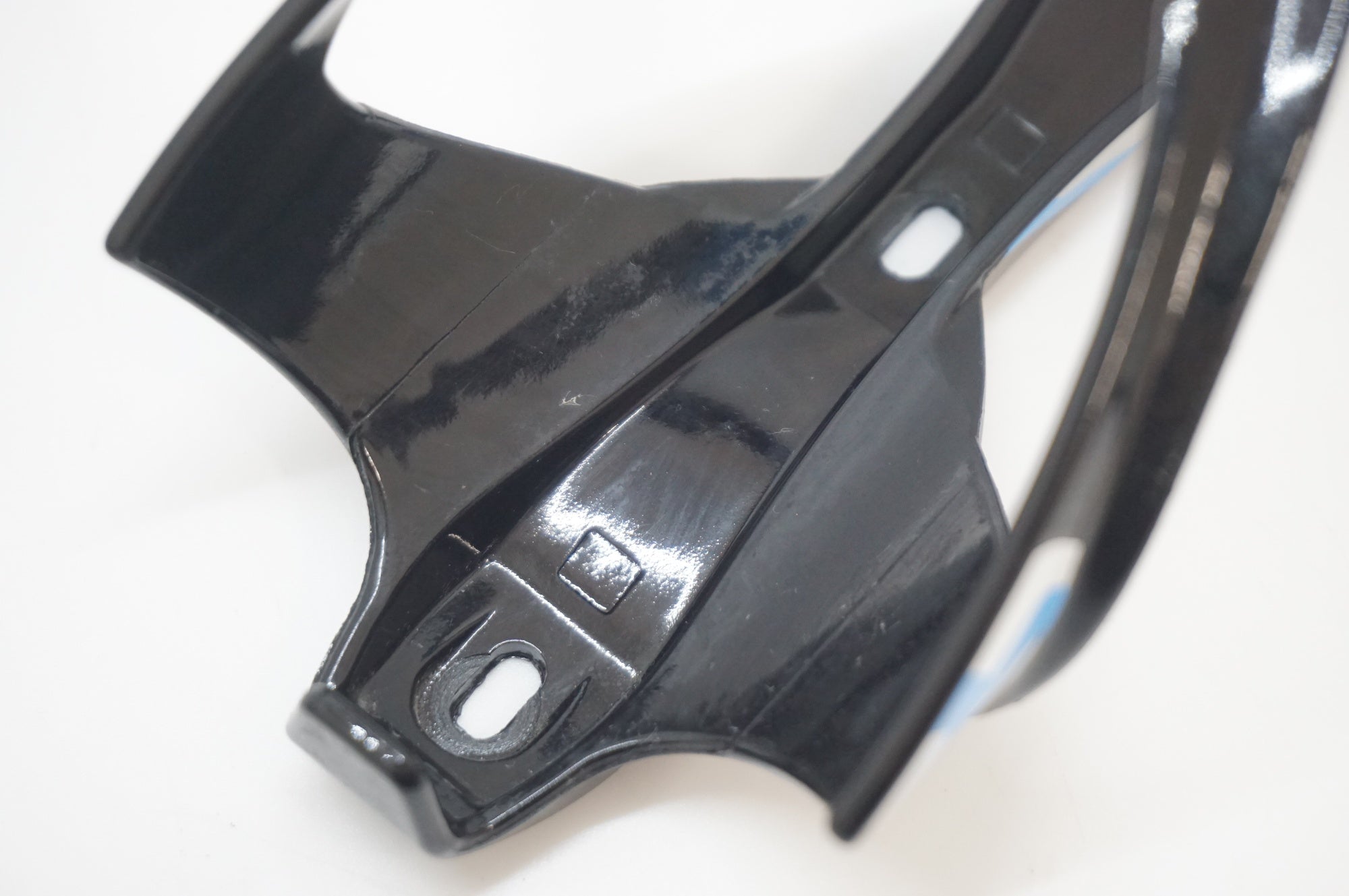 ELITE 「エリート」 CANIBAL ボトルケージセット / 福岡店