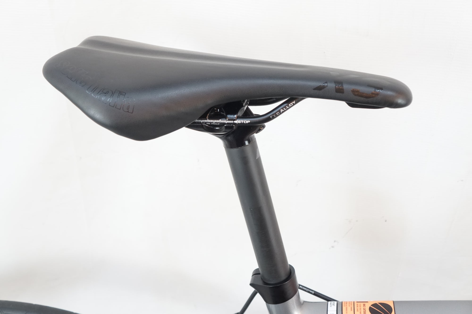 CANYON 「キャニオン」 ENDURACE CF7.0 2018年モデル ロードバイク / バイチャリ浦和ベース