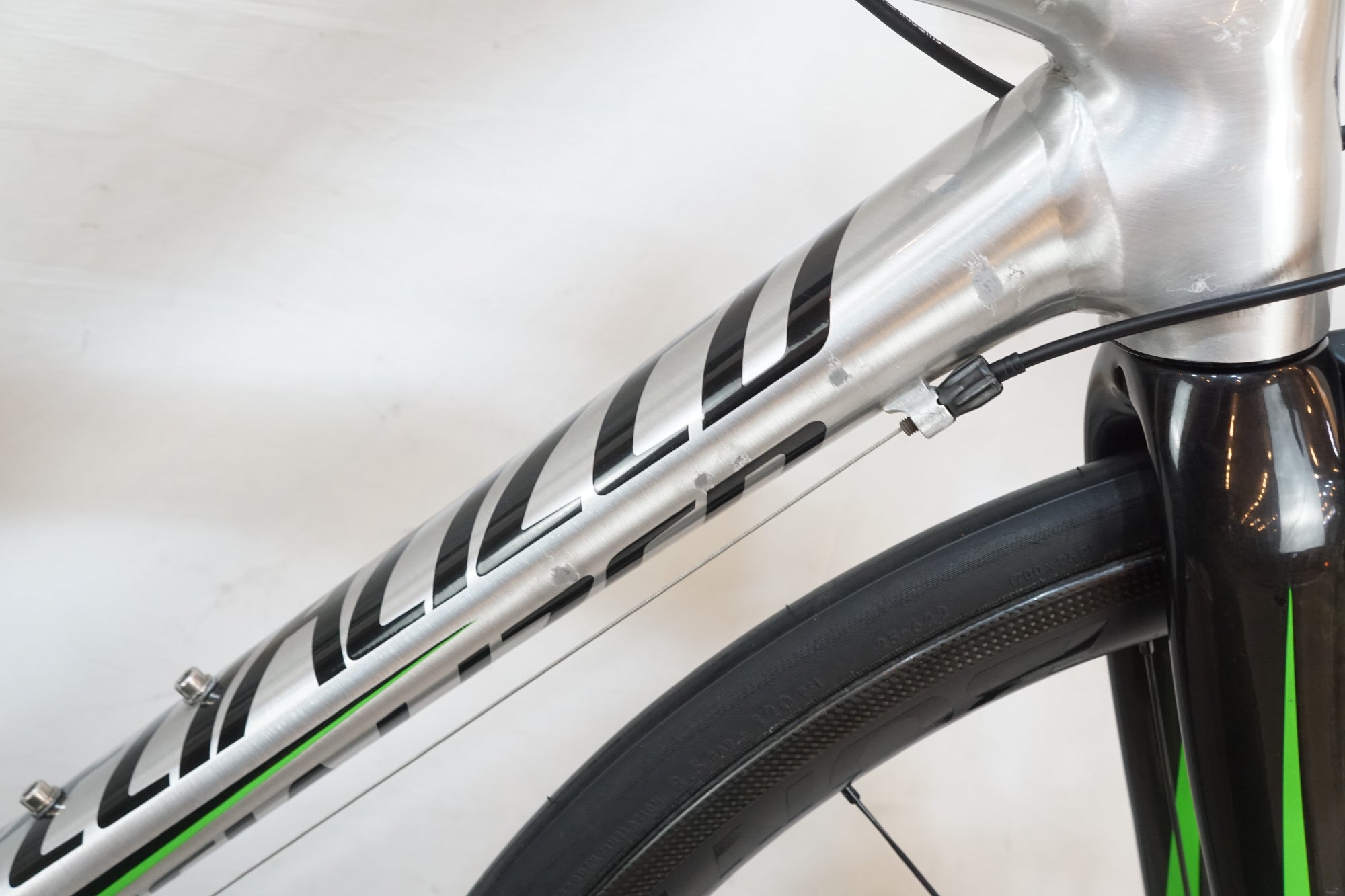 SPECIALIZED 「スペシャライズド」 ALLEZ COMP 2015年モデル ロード