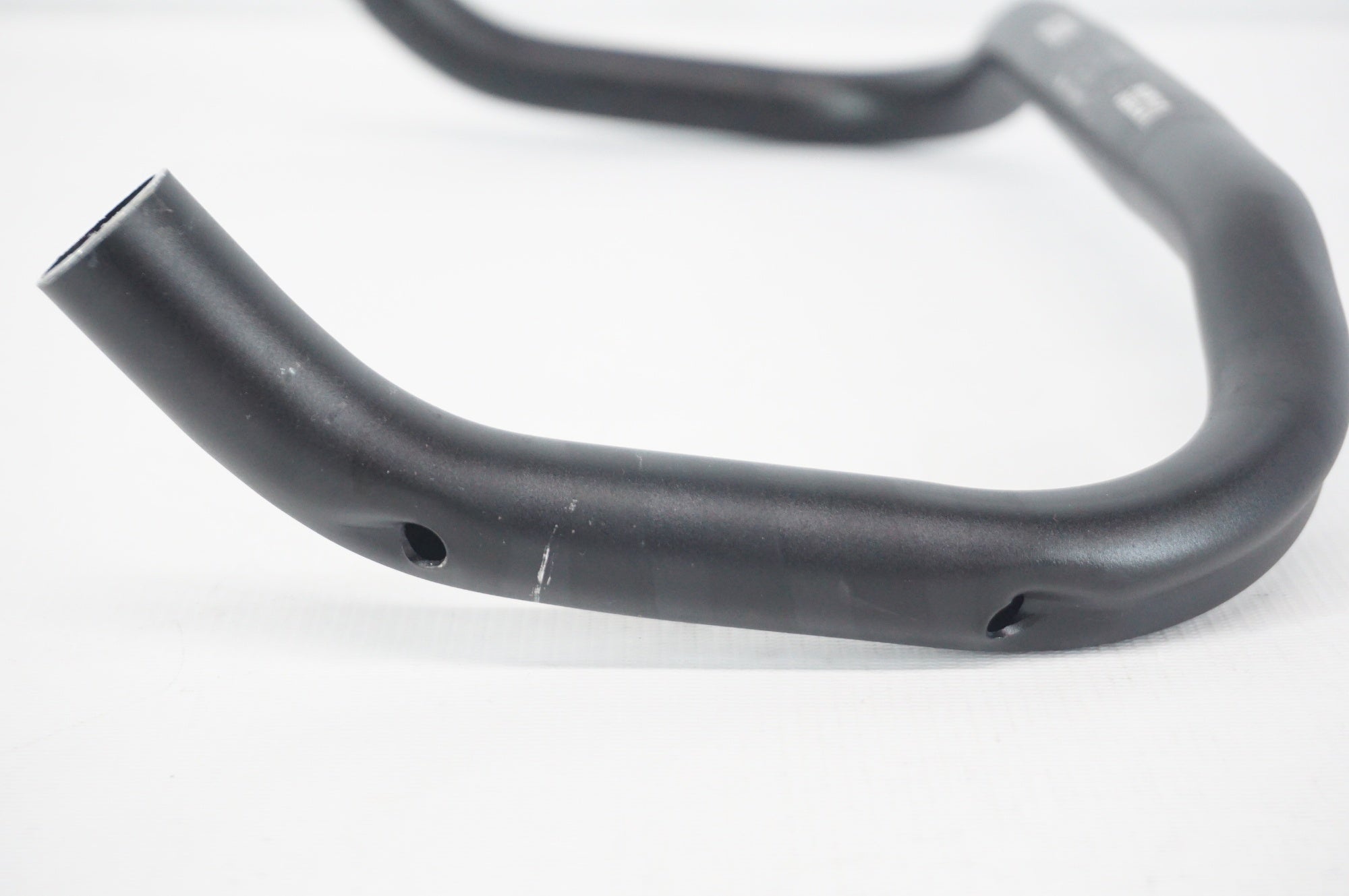 PROFILE DESIGN 「プロファイルデザイン」 Φ26 400mm ブルホーン