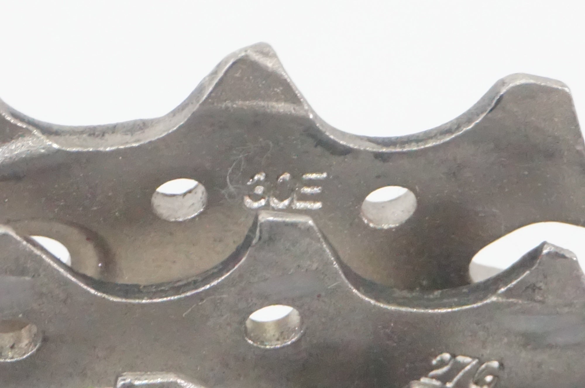 SHIMANO 「シマノ」 ULTEGRA CS-R8100 11-30T スプロケット / AKIBA店