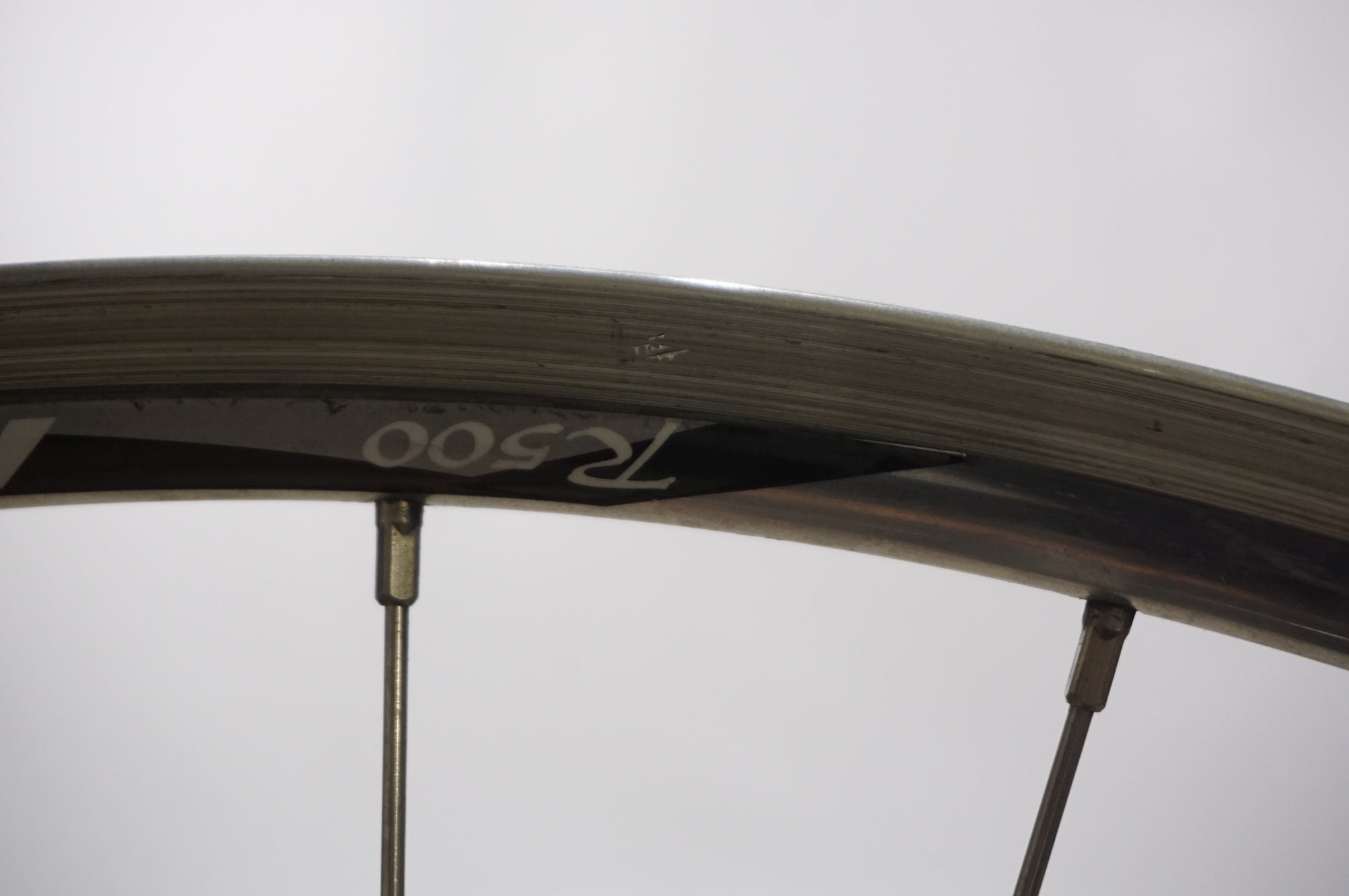 SHIMANO 「シマノ」 HB-2400ハブ ALEXRIMS リム フロントホイール