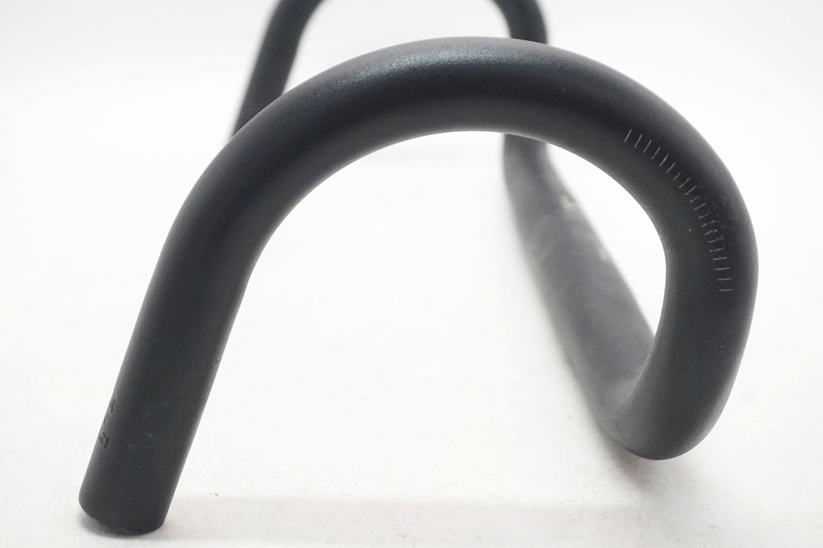 FIZIK 「フィジーク」 CYRANO Φ31.8 420mm ハンドル / 大阪門真店