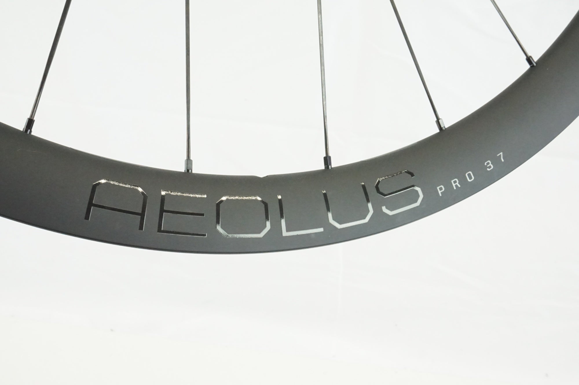 BONTRAGER 「ボントレガー」 AEOLUS PRO 37 フロントホイール / 宇都宮店