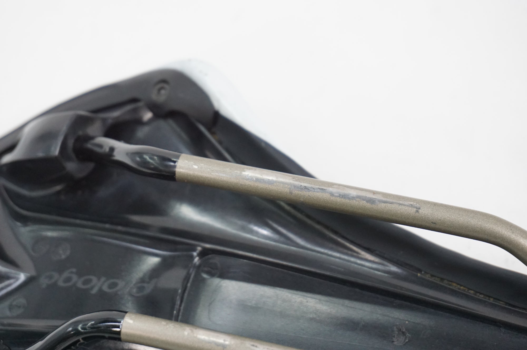 PROLOGO 「プロロゴ」 ZERO 2 TIROX サドル / 川越店