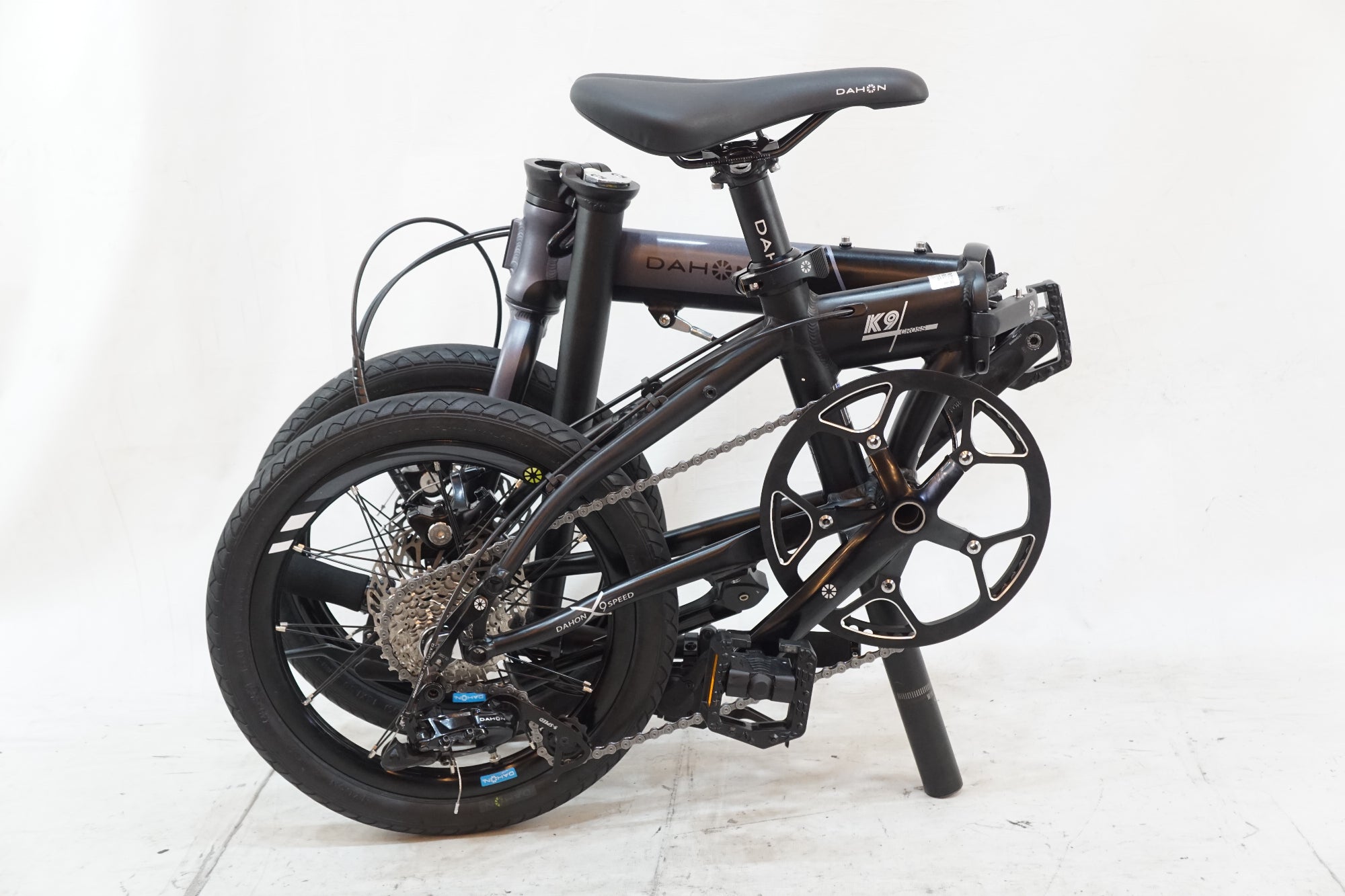 自転車 ほぼ90%新品 DAHON 「ダホン」 K9X 2025年モデル 16インチ 折り畳み自転車