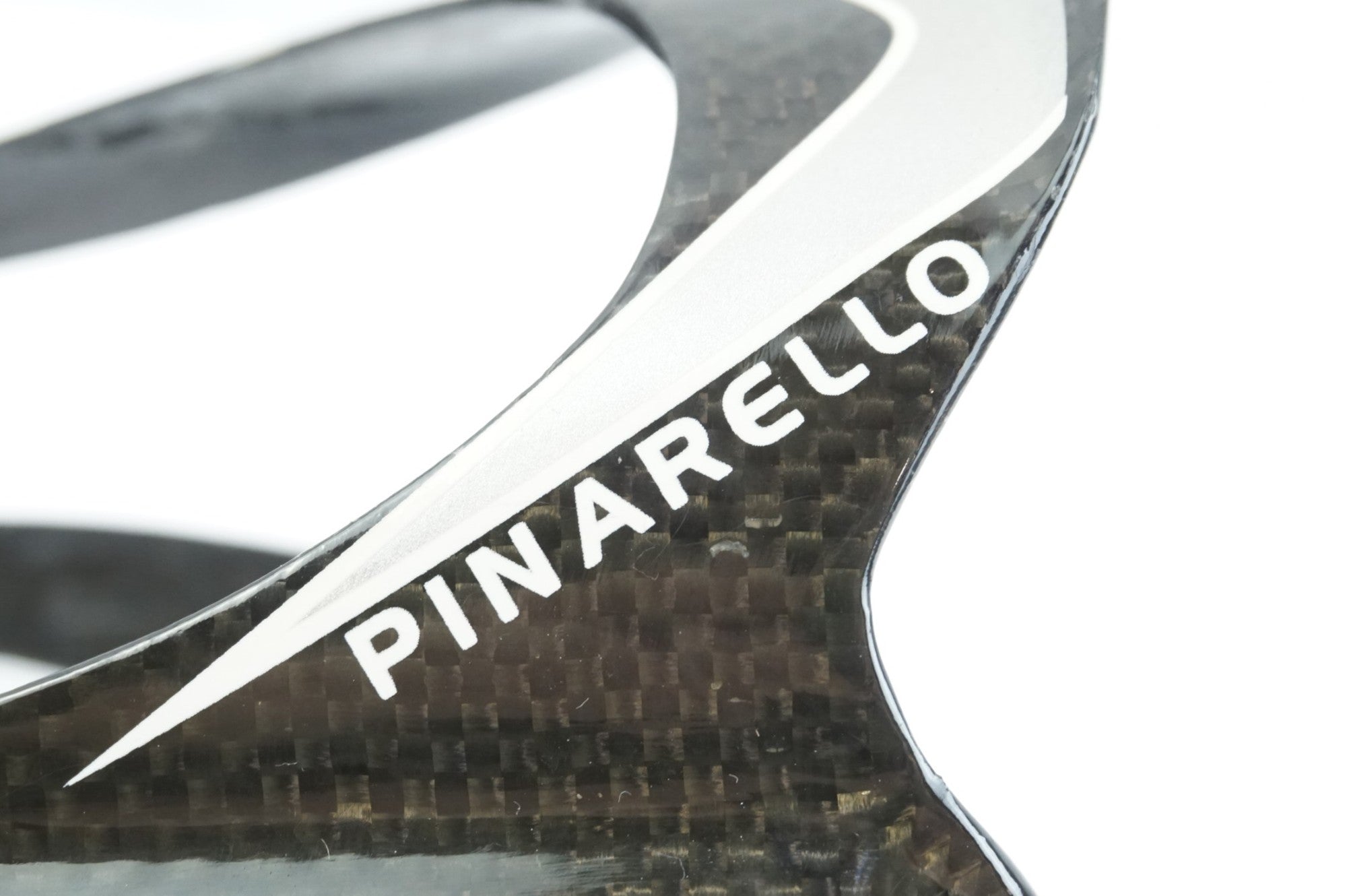 PINARELLO 「ピナレロ」 ELITE カーボンボトルケージ / 中目黒店
