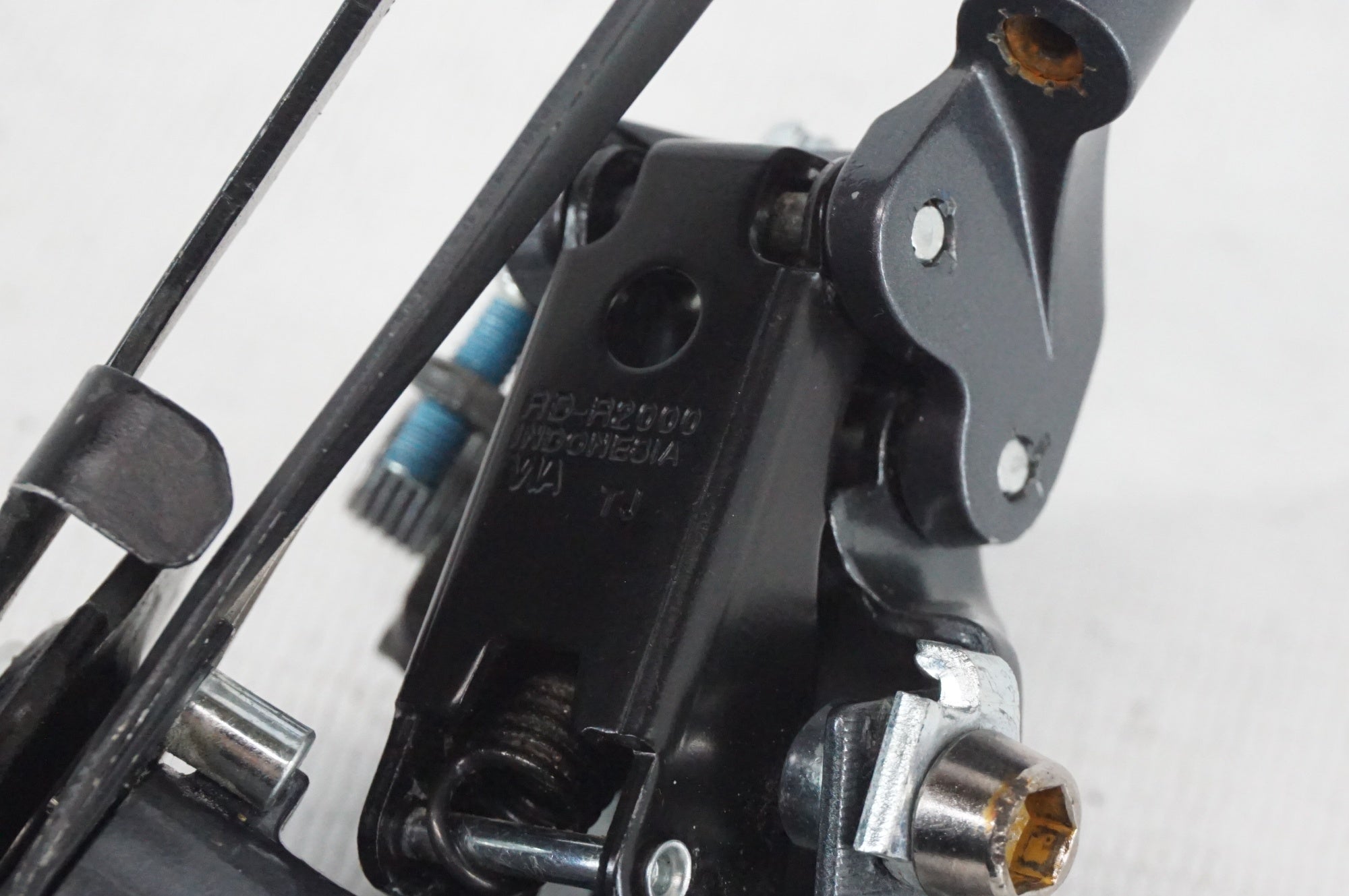 SHIMANO 「シマノ」 CLARIS RD-R2000 GS リアディレイラー / 阪急塚口店