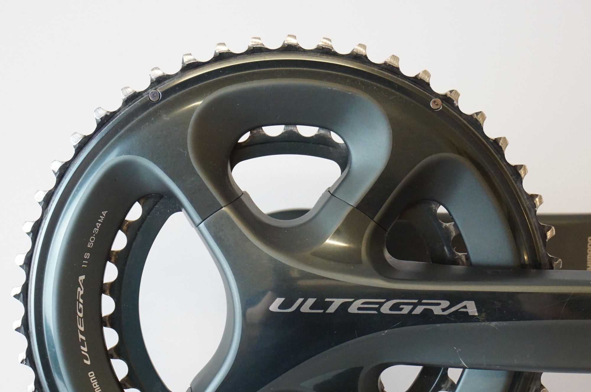 SHIMANO 「シマノ」 ULTEGRA FC-6800 50-34T 165mm クランクセット