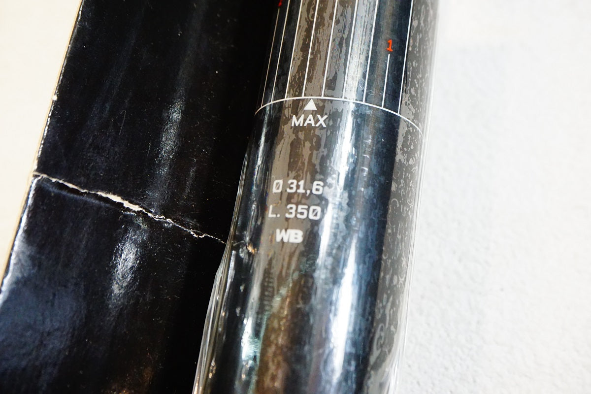 CINELLI 「チネリ」 NEOS φ31.6 350mm カーボン シートポスト
