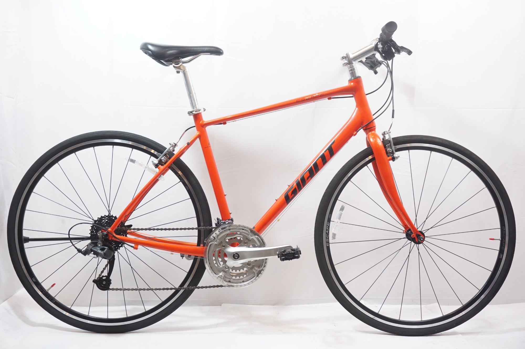 GIANT 「ジャイアント」 ESCAPE R3 MS LTD 2024年モデル クロスバイク / 世田谷店