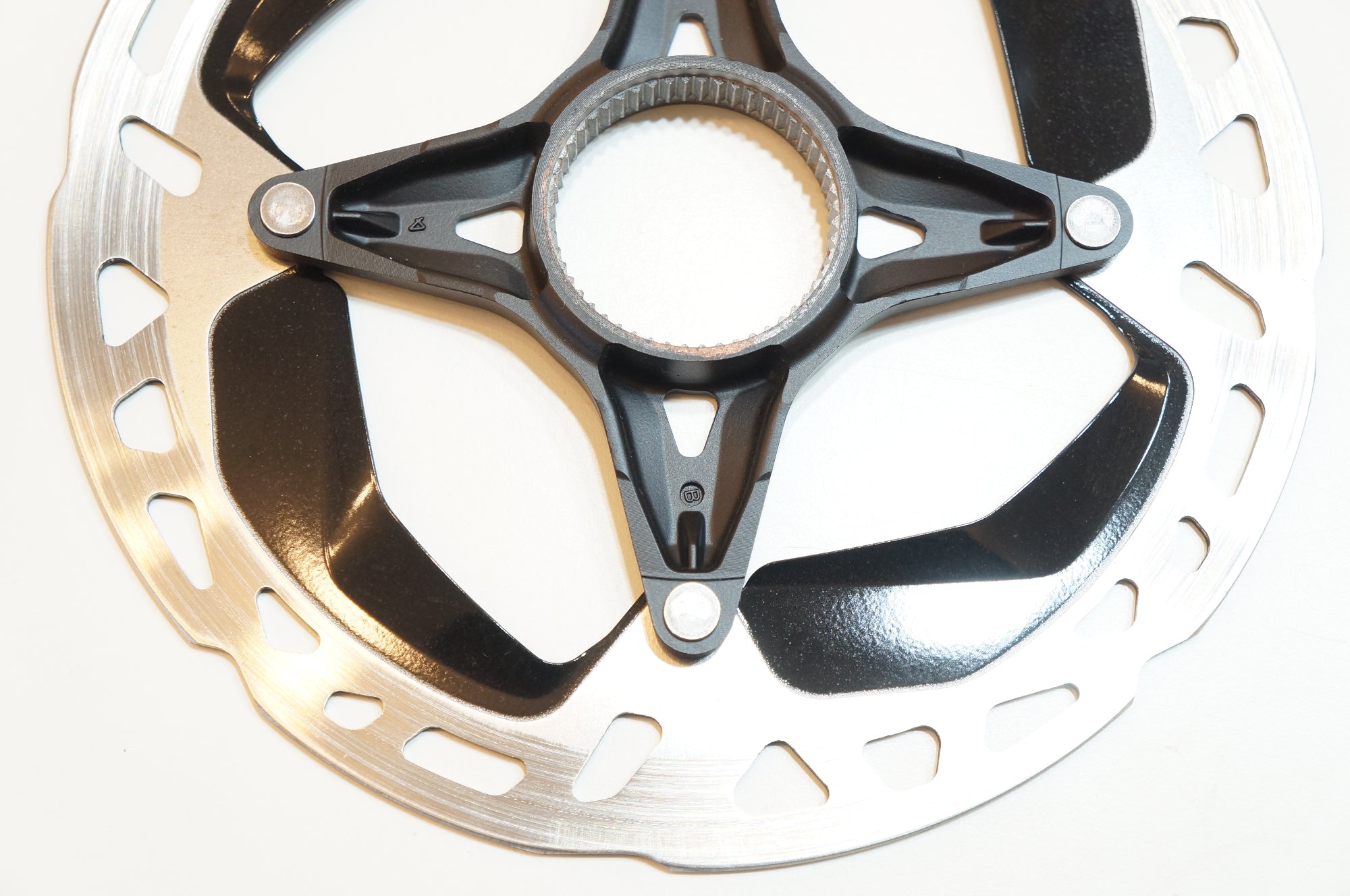 SHIMANO 「シマノ」 RT-MT900-S φ160 センターロック ディスクローター