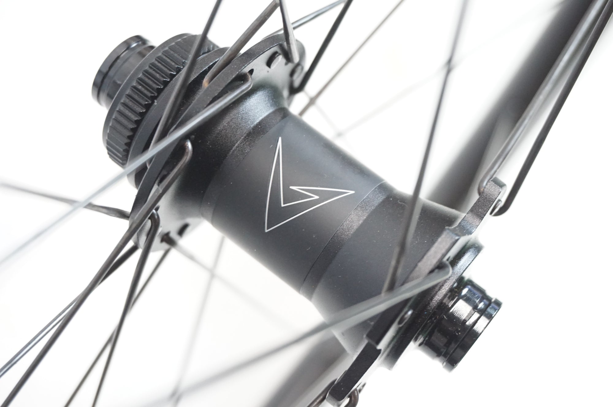 VELOMANN 「ベロマン」 PALLADIUM CL DISC TUBELESS SHIMANO 11s ホイールセット / 宇都宮店