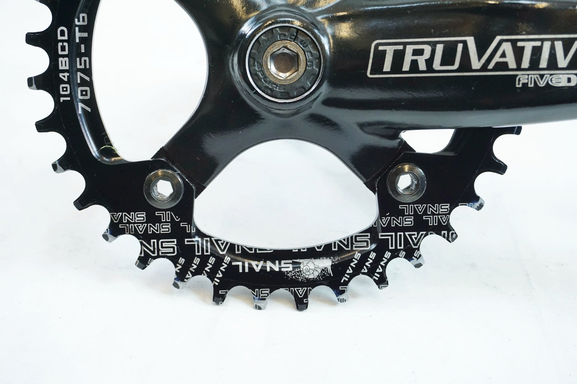 TRUVATIV 「トラヴァティブ」 36T 175mm クランクセット / 有明ガーデン店