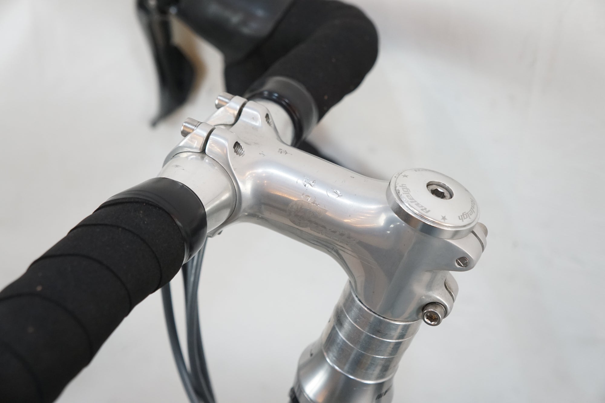 RALEIGH 「ラレー」 CRF CARLTON-F 2017年モデル ロードバイク / バイチャリ浦和ベース