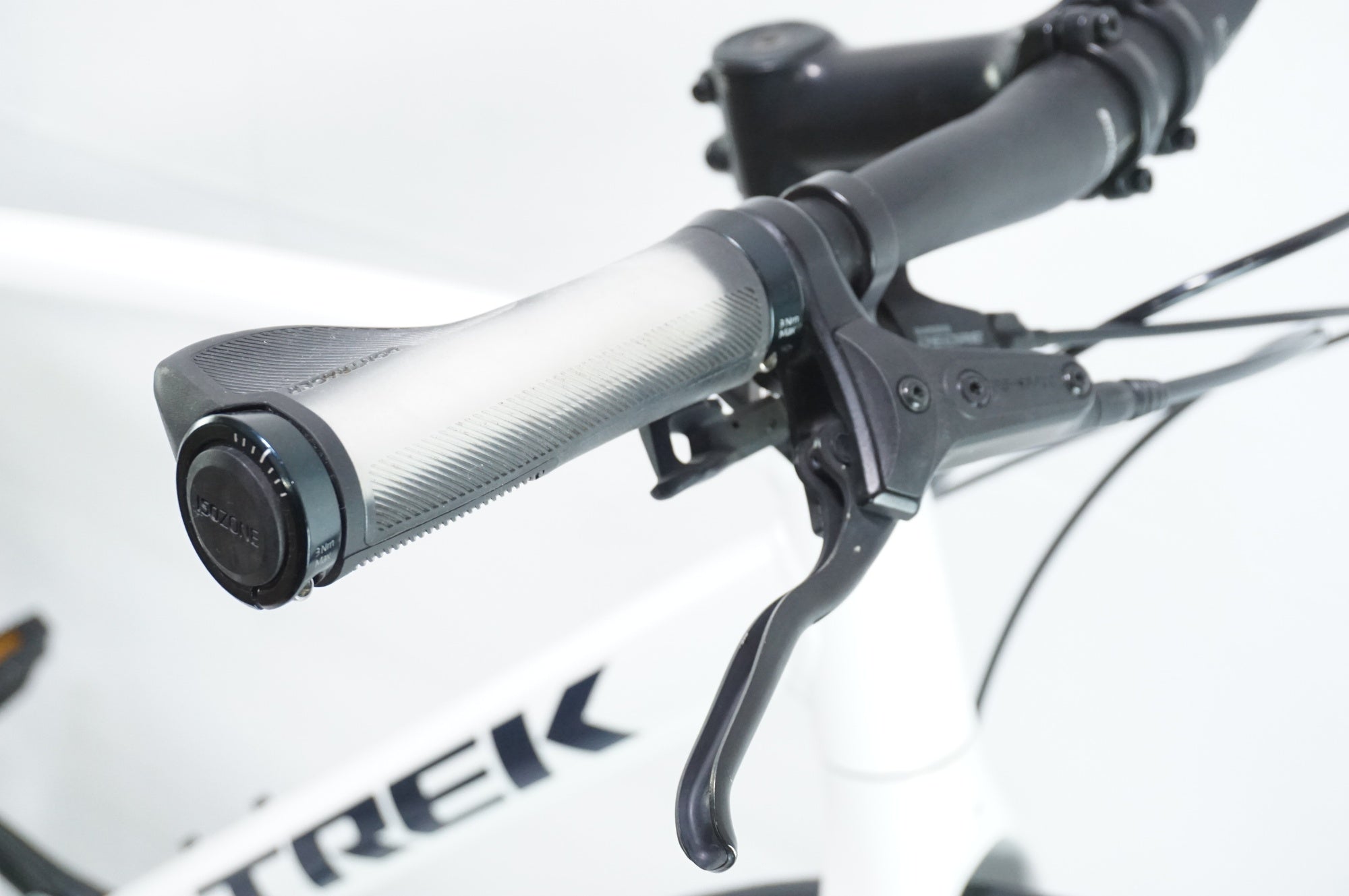 TREK 「トレック」 FX3 DISC 2023年モデル クロスバイク / 中目黒店