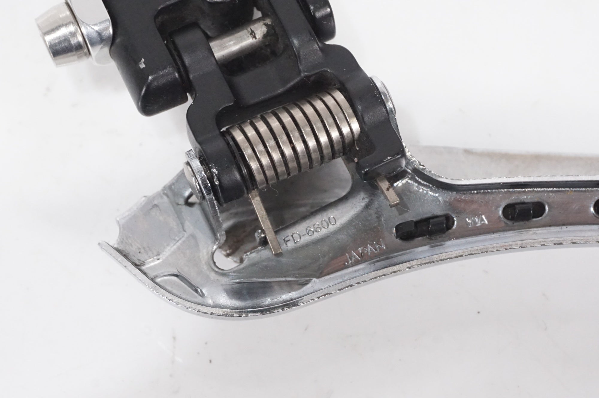 SHIMANO 「シマノ」 ULTEGRA FD-6800 フロントディレイラー / AKIBA店