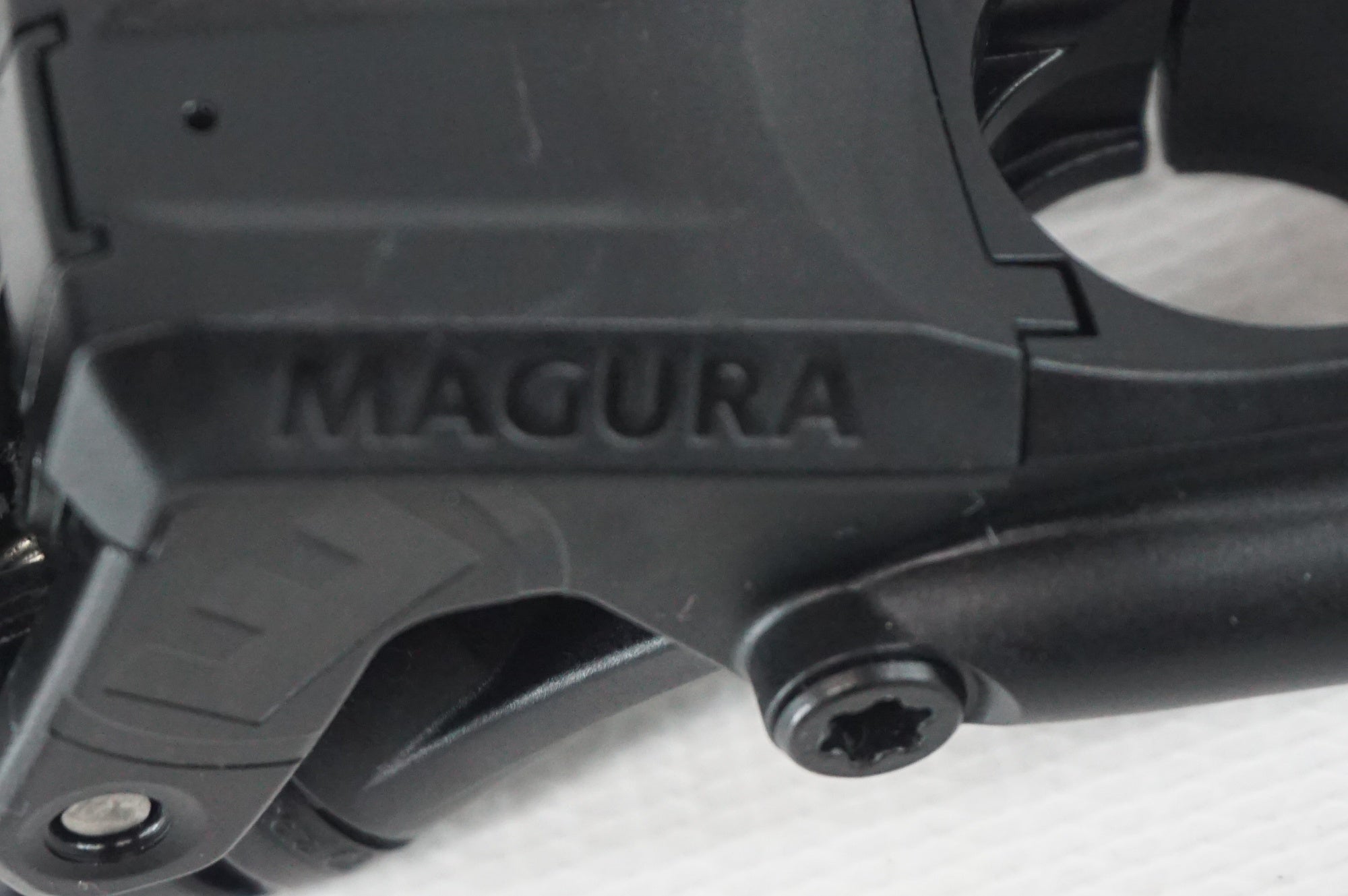 MAGURA 「マグラ」 MT5 ブレーキレバー / 阪急塚口店