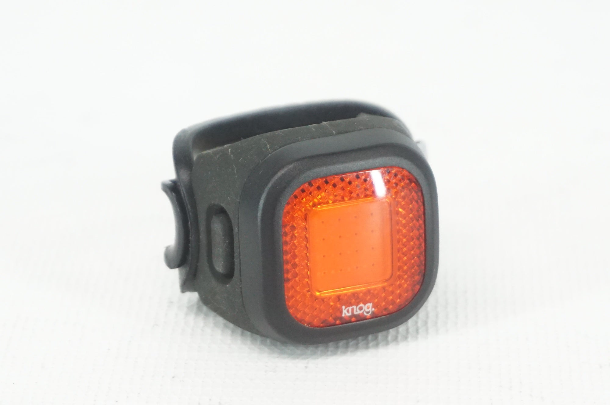 Knog 「ノグ」 Blinder Mini Chippy リアライト / 阪急塚口店
