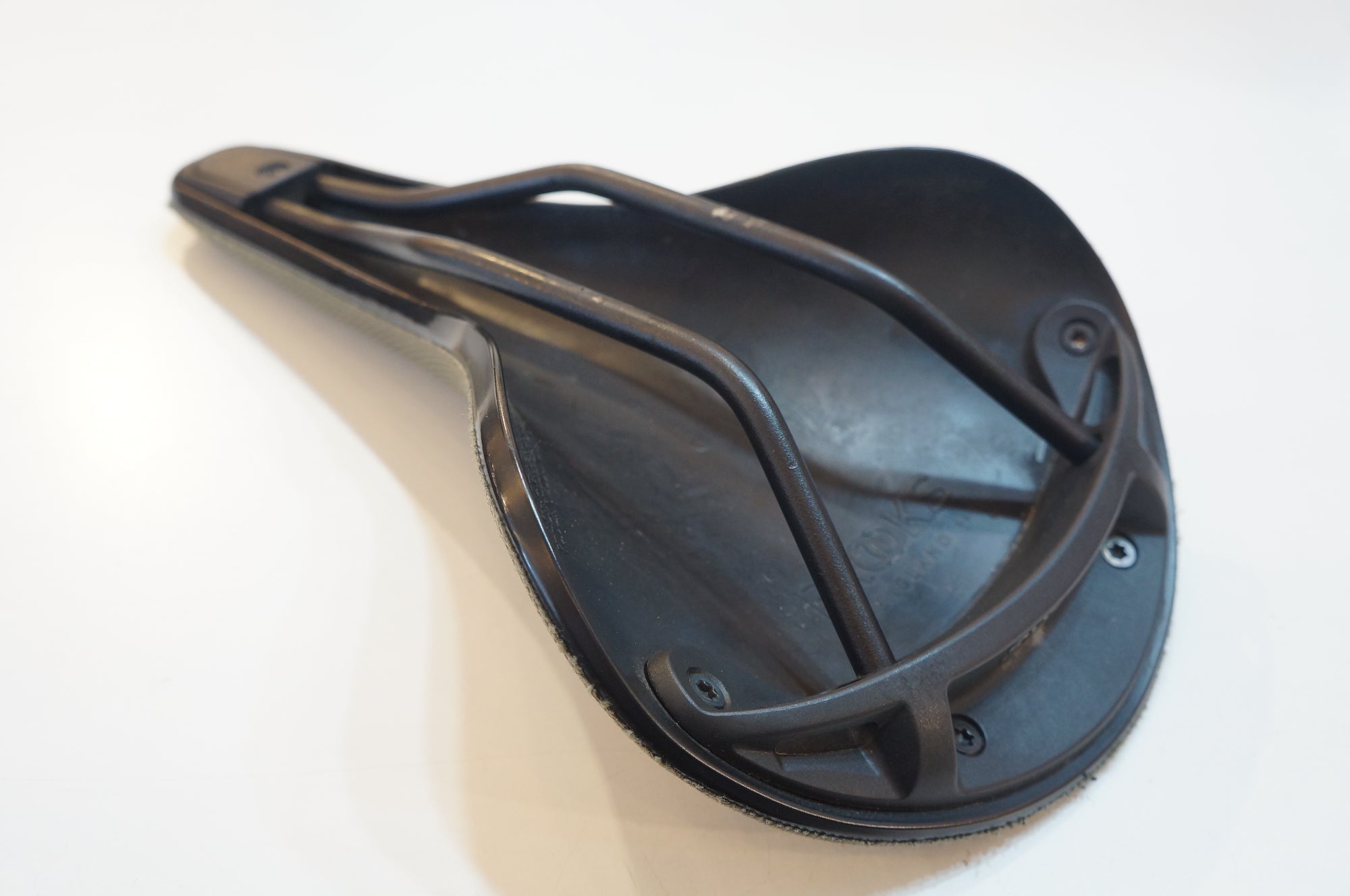 BROOKS 「ブルックス」 CAMBIUM C17 サドル / バイチャリ浦和ベース