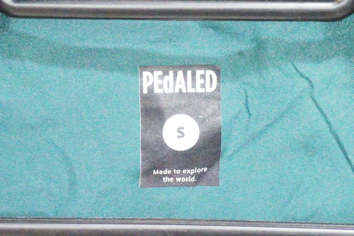 PEDALED「ペダレッド」 Sサイズ ウィンドベスト 京都西院店