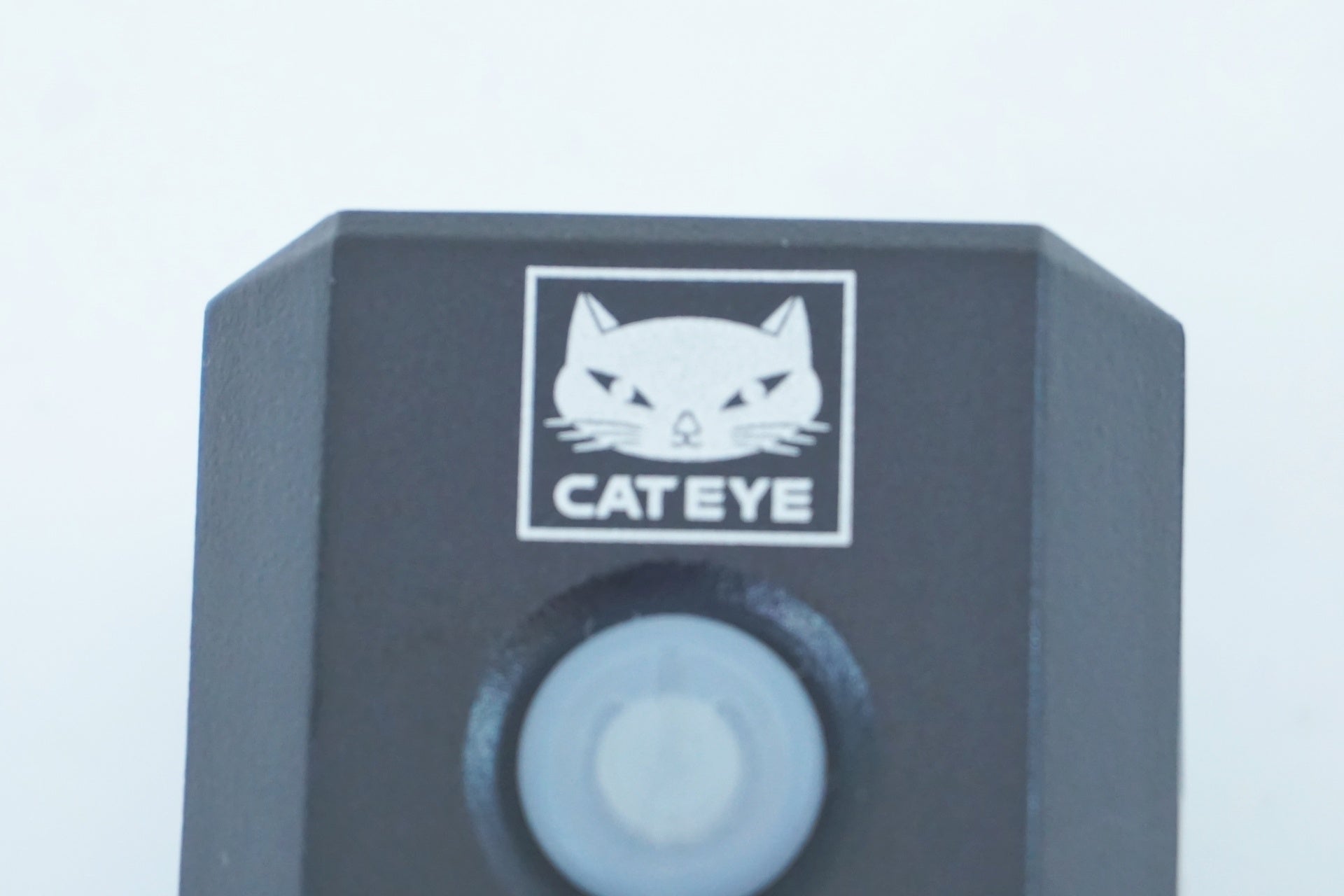 CATEYE 「キャットアイ」 AMPP500 フロントライト / 有明ガーデン店