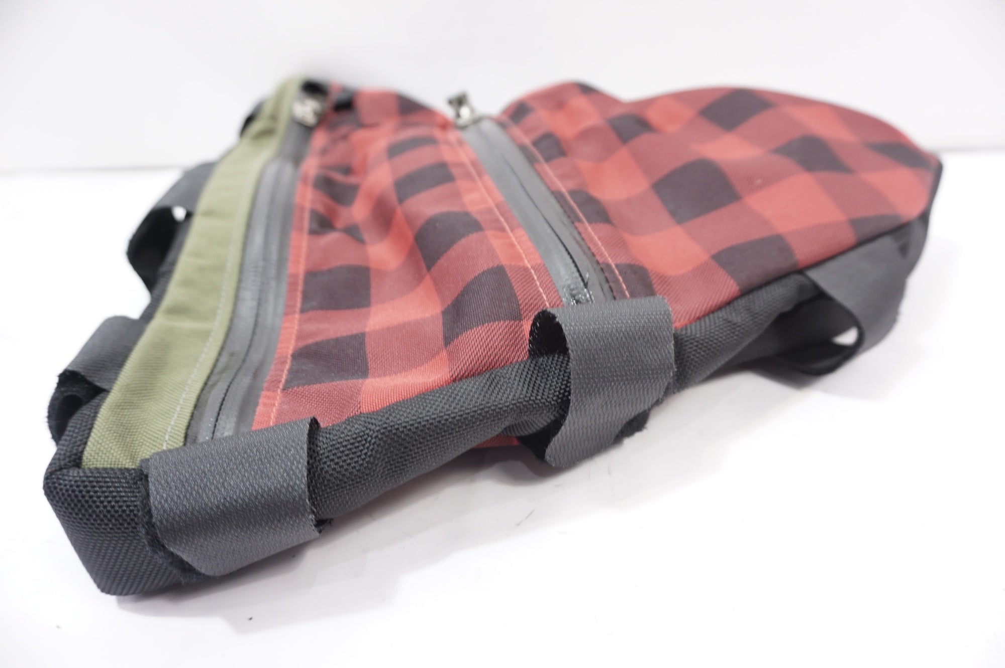 CIRCLES 「サークルズ」 オーダーメイド フレームバッグ / 世田谷店