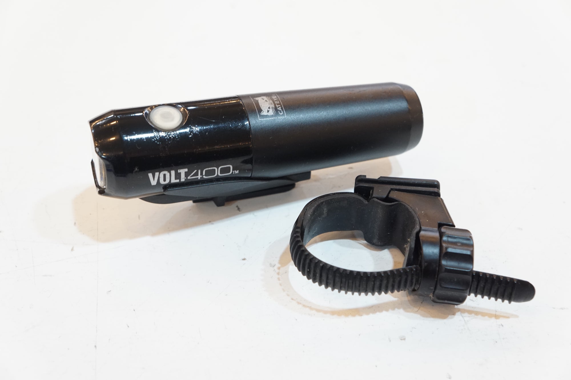 CATEYE 「キャットアイ」 VOLT400 フロントライト / バイチャリ浦和ベース