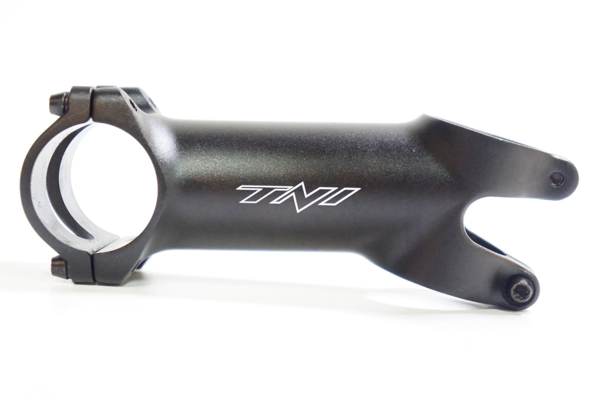 TNI 「ティーエヌアイ」 HELIUM 17 φ31.8 100mm ステム / 熊谷本店