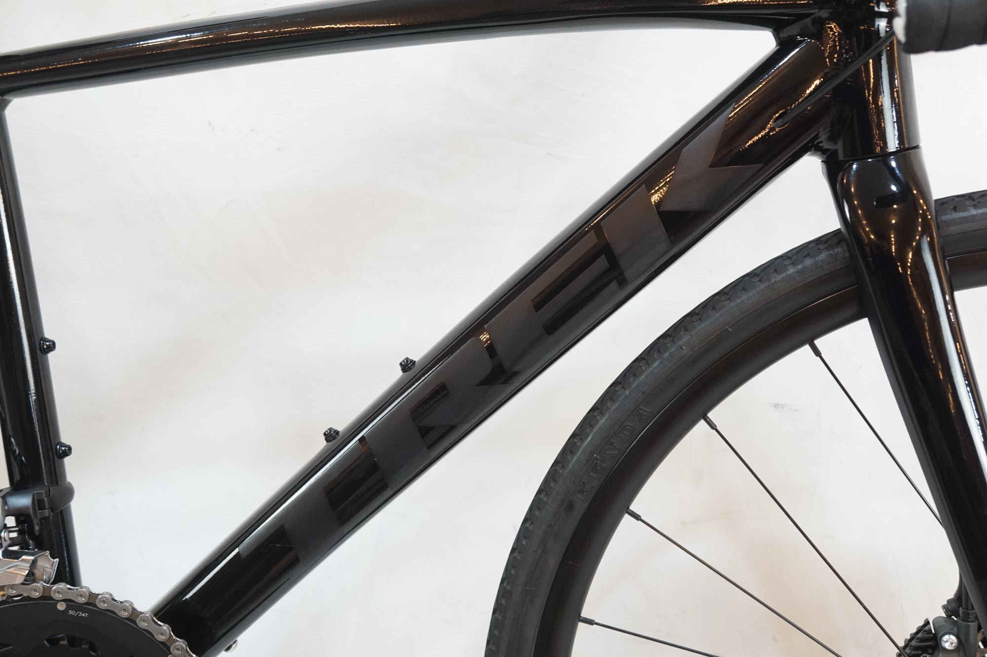 TREK 「トレック」 DOMANE AL 4 2023年モデル ロードバイク / バイチャリ浦和ベース