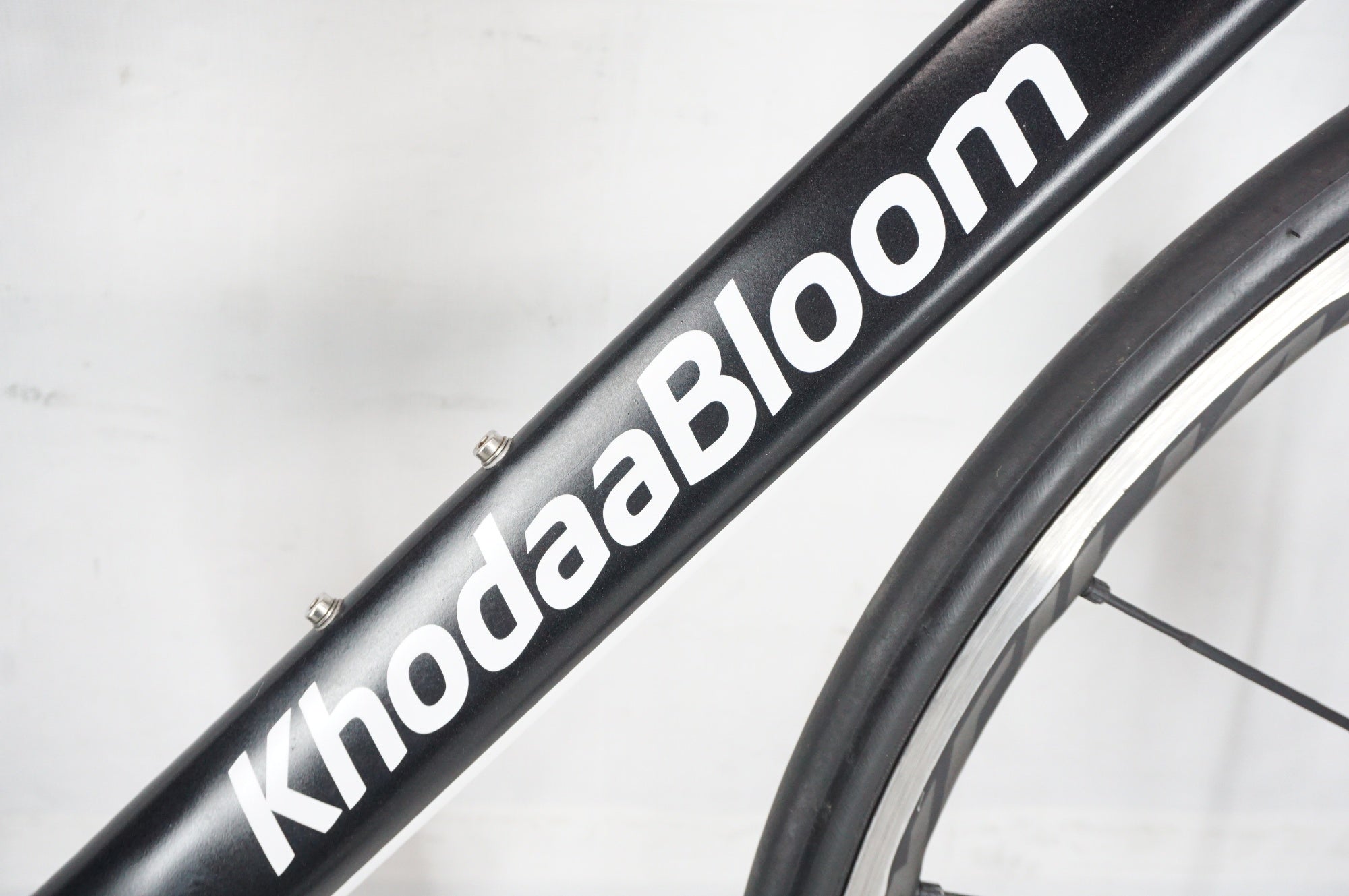 KHODAABLOOM 「コーダブルーム」 FARNA PRO 2018年モデル ロードバイク / 阪急塚口店