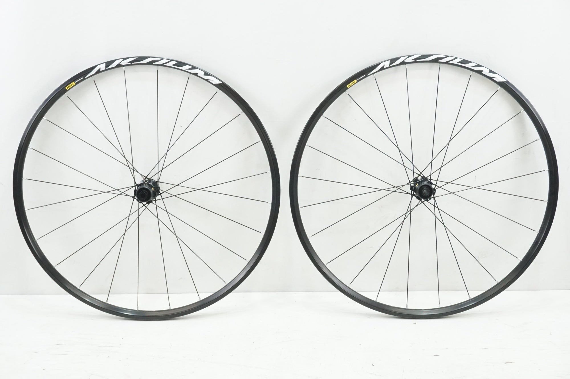 MAVIC 「マヴィック」 AKSIUM DISC シマノ11S ホイールセット / 大宮店