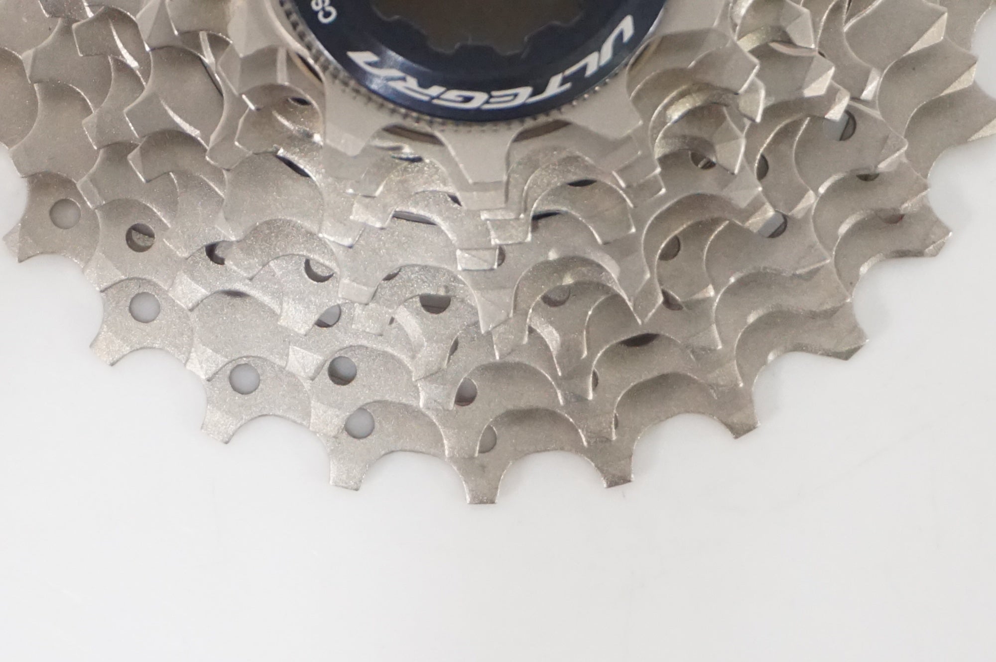 SHIMANO 「シマノ」 ULTEGRA CS-R8000 11-25T スプロケット / AKIBA店