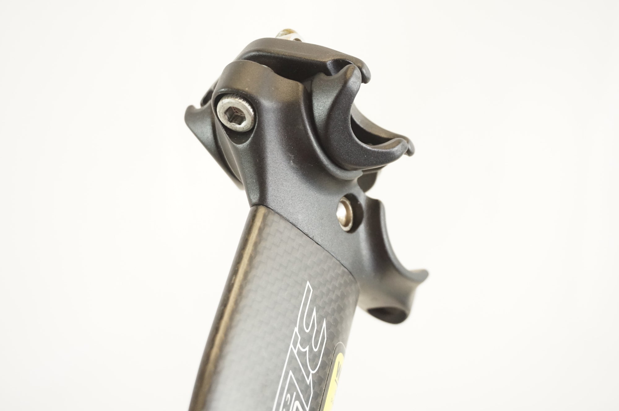 FELT 「フェルト」 3.1 CARBON 300mm エアロ シートポスト / 宇都宮店