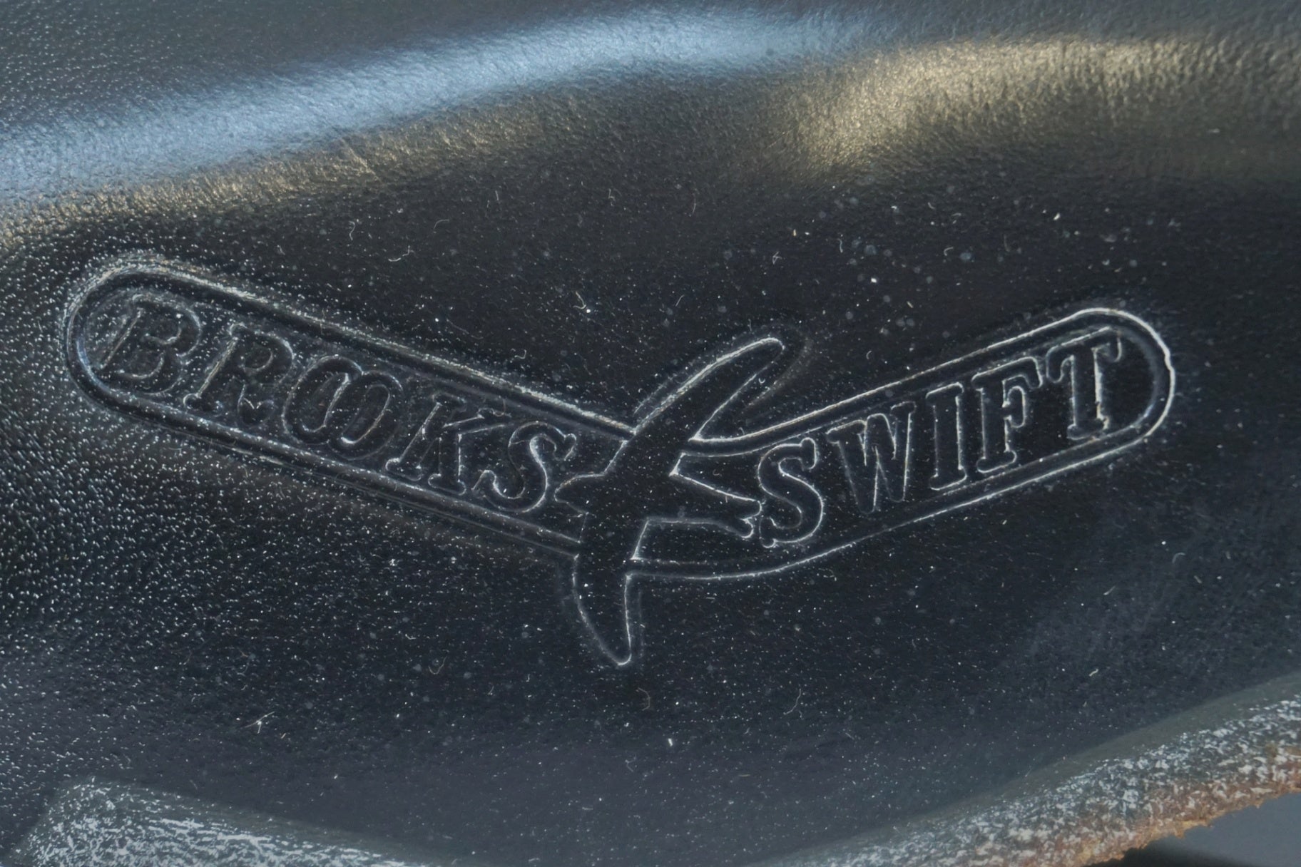 BROOKS 「ブルックス」 SWIFT サドル / 有明ガーデン店