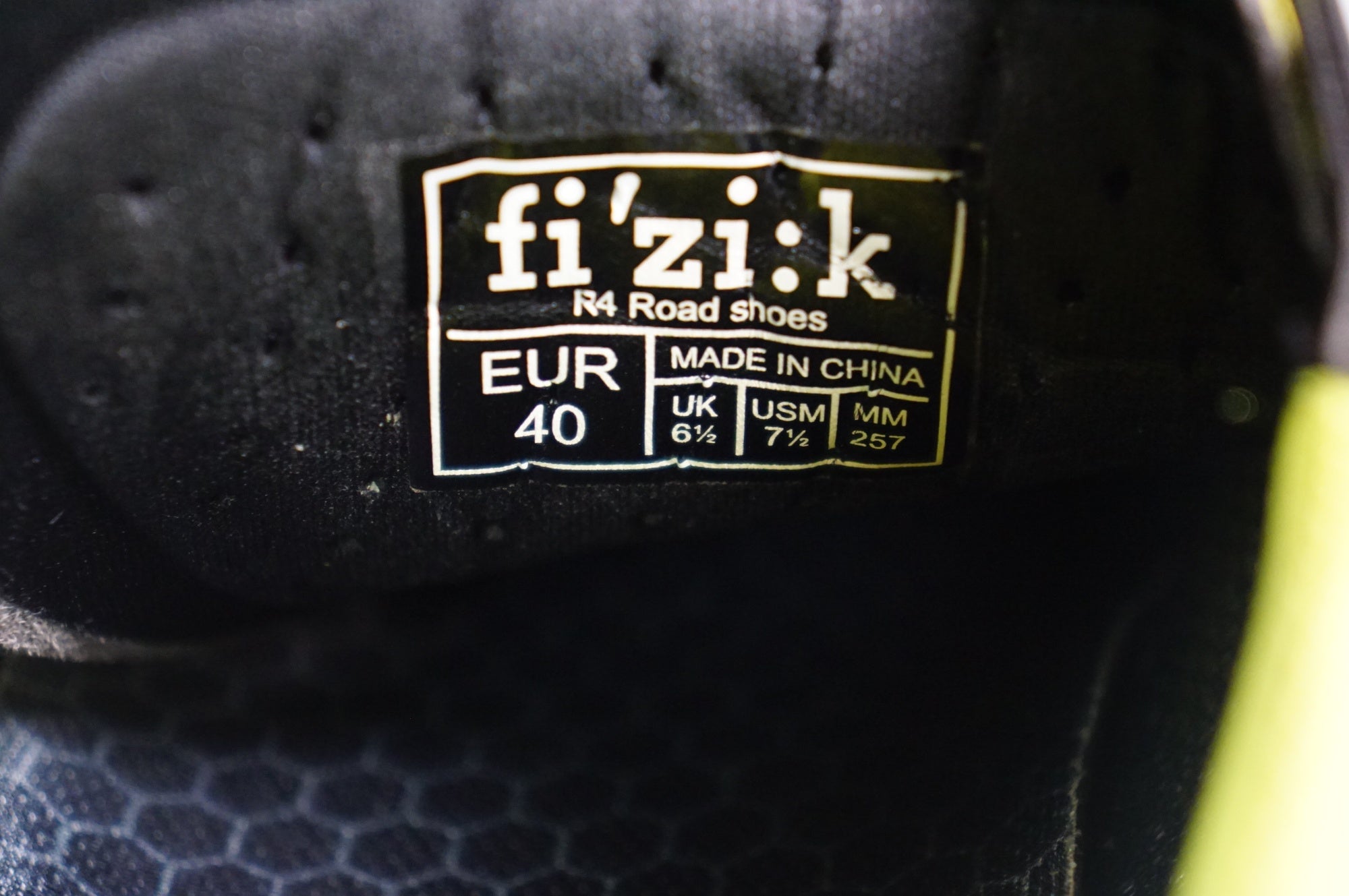 FIZIK 「フィジーク」 R4 シューズ / 熊谷本店